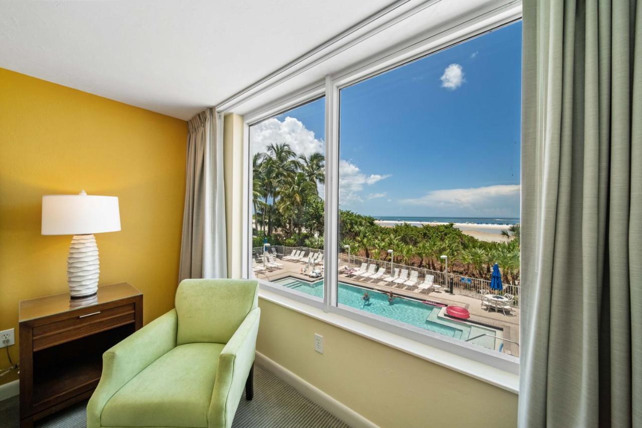 Gullwing Beach Front Resort Fort Myers Beach Eksteriør bilde